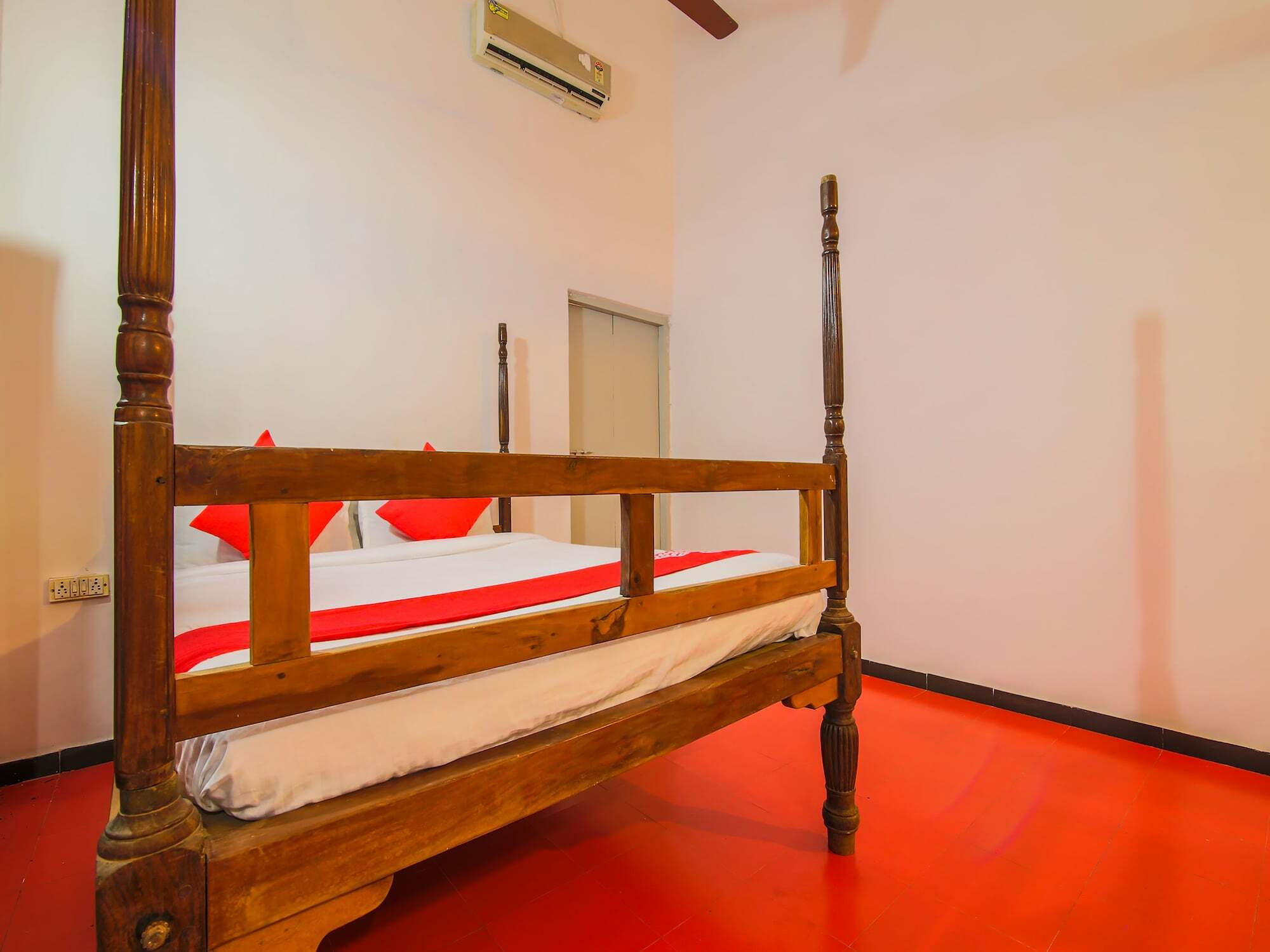 Royal Suites Andzsuna Kültér fotó