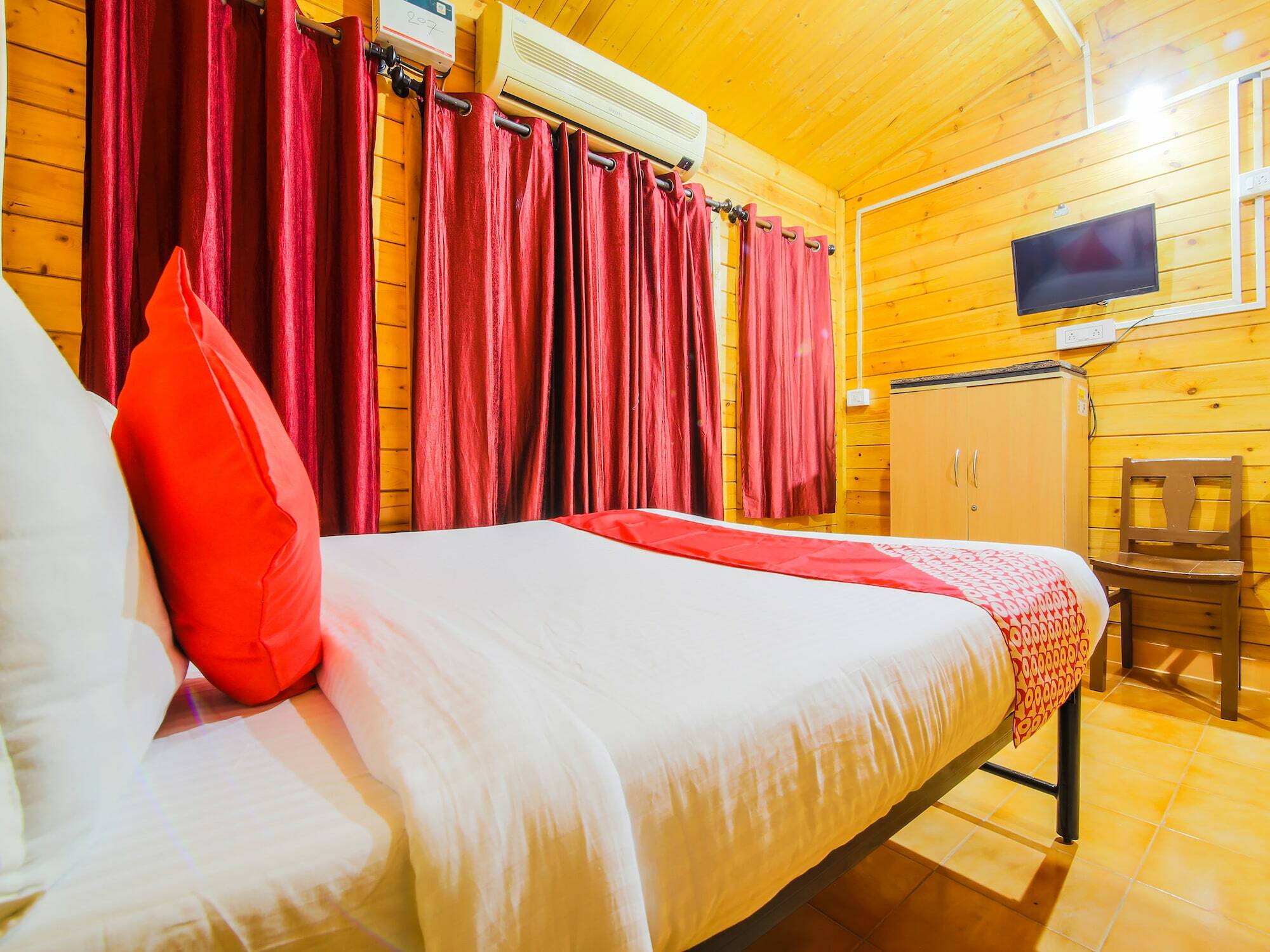 Royal Suites Andzsuna Kültér fotó